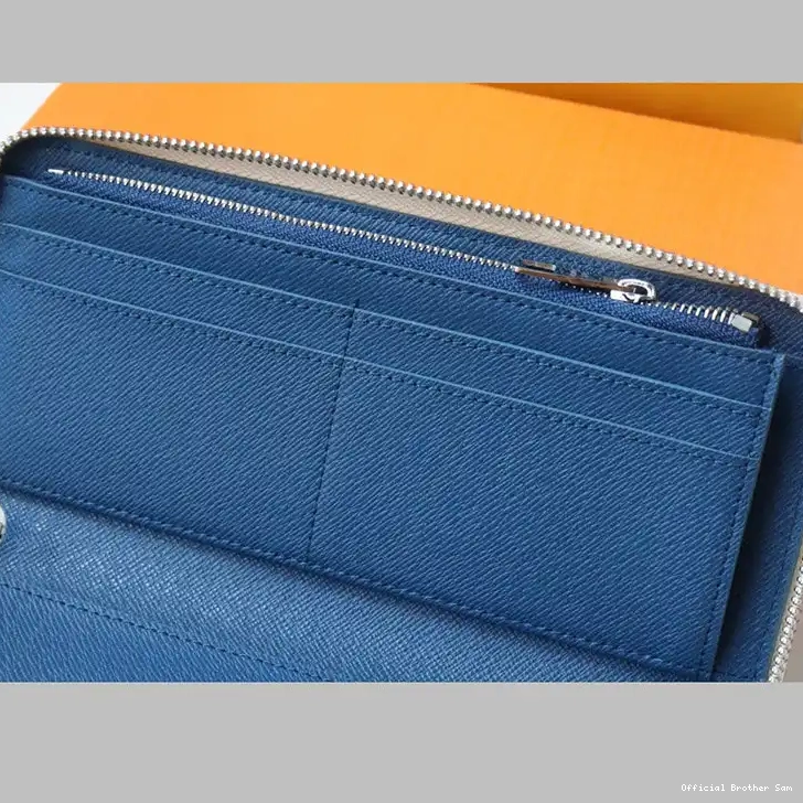 Official Brother Sam Bags LV 2106DJ0125 0704